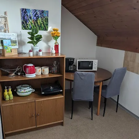 Bee Near Bled Apartment